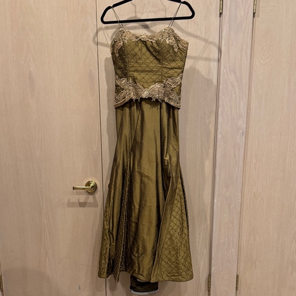 Elegant Olive Green Strapless Dress - Picture 1 of 7